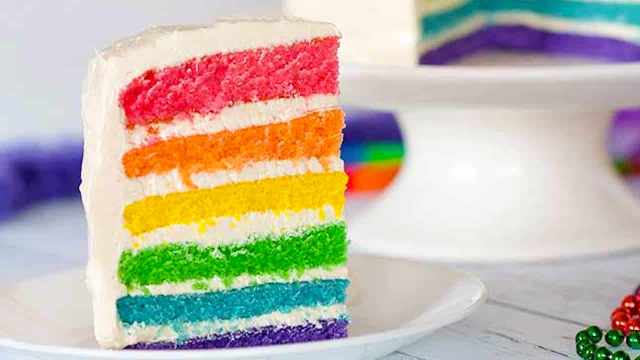 Pâte à sucre de différentes couleurs en petite quantité Cake design