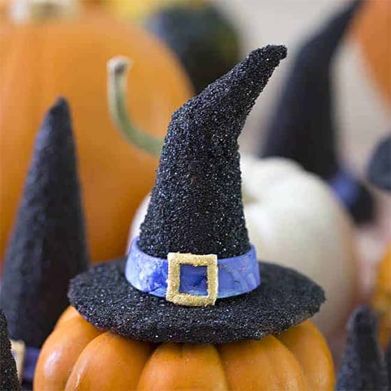 Comment modeler un chapeau de sorcière d'Halloween ? 11